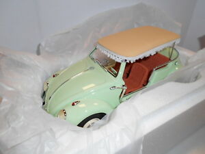 【送料無料】ホビー　模型車　車　レーシングカー モデルフォルクスワーゲンジョリーsch450008000 by schuco volkswagen kafer jolly 118