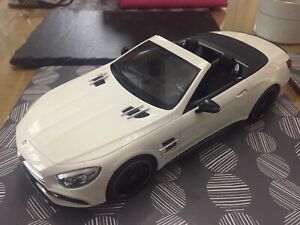 【送料無料】ホビー　模型車　車　レーシングカー グアテマラモデルsl63 amg voiture modele 2018 fabrique par gt spirit
