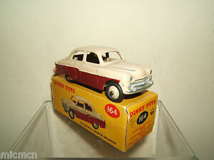 【送料無料】ホビー　模型車　車　レーシングカー モデルボックスクレスタセダンdinky toys modele 164 vauxhall cresta saloon vn en parfait etat, dans sa boite