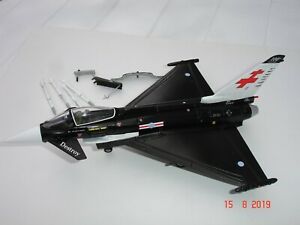 【送料無料】ホビー　模型車　車　レーシングカー スケールコードechelle 172 corgi eurofighter typhoon fgr4 zk315 code 3