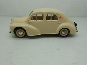 【送料無料】ホビー　模型車　車　レーシングカー ルノーハッチングモデルメタル1295 eligor voiture renault 4cv berline ref 1106 metal modele car 143 143