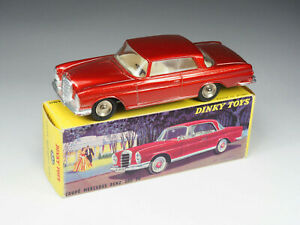 【送料無料】ホビー　模型車　車　レーシングカー メルセデスベンツカットdinky toys 533 mercedes benz 300se coupe 143e