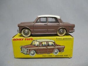 【送料無料】ホビー　模型車　車　レーシングカー フィアットボックスビューdv4142 dinky toys fr fiat 1200 grande vue ech 1 43 ref 531 en boite