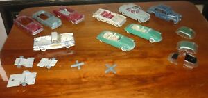 【送料無料】ホビー　模型車　車　レーシングカー リムーバブルシトロエンエンジンフォードメルセデスlot solido demontable 2 citroen ds moteur , 403 , ford , mercedes