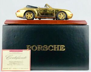 【送料無料】ホビー　模型車　車　レーシングカー カレラモデルgoldshield collectablesporsche 911 carrera cabrioletltd ed plaque or modele