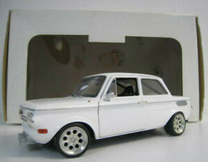 【送料無料】ホビー　模型車　車　レーシングカー スケールボックスnsu tt en blanc revell echelle 118 neuf dans sa boite｜hokushin