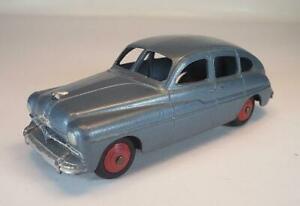 【送料無料】ホビー　模型車　車　レーシングカー フォードセダン＃dinky toys no 24q ford vedette berline blaumetallic 6711