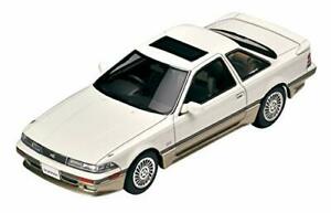 【送料無料】ホビー　模型車　車　レーシングカー スケールソアラリミテッドパールミニチュアtomytec 143 echelle tig4321 soarer 30gt limite perle voiture miniature