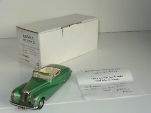 【送料無料】ホビー　模型車　車　レーシングカー ホワイトメタルモデルeb kenna models en metal blanc daimler