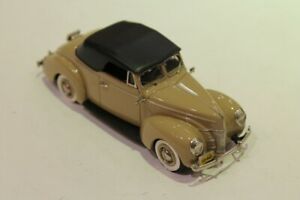 【送料無料】ホビー　模型車　車　レーシングカー フォードロードスターデザインスタジオford roadster 1940 design studio 143