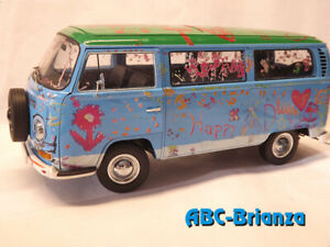【送料無料】ホビー　模型車　車　レーシングカー モデルバスschuco9300 vw bus t2a