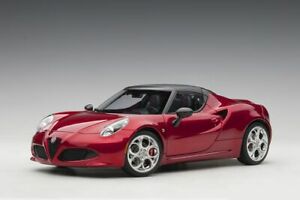 【送料無料】ホビー　模型車　車　レーシングカー アルファロメオカースパイダーモデルalfa romeo 4 c spider composite voiture modele 70142