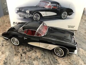 【送料無料】ホビー　模型車　車　レーシングカー シボレーコルベットchevrolet corvette autoart 118 45,370円