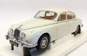 【送料無料】ホビー　模型車　車　レーシングカー パラゴンダイムラースケールモデルparagon 118 scale model car pa98313r 1967 daimler 250 v8 rhd oew
