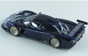 【送料無料】ホビー　模型車　車　レーシングカー ブリアンツァマセラティマセラティコルサマウント143 brianza maserati mc12 2004 corsa vendue montee｜hokushin