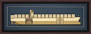 【送料無料】ホビー　模型車　車　レーシングカー wood cutaway model of 4980 teu container ship made in the usa