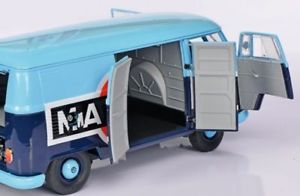 【送料無料】ホビー　模型車　車　レーシングカー マティーニモデルvw t1b martini 118 schuco