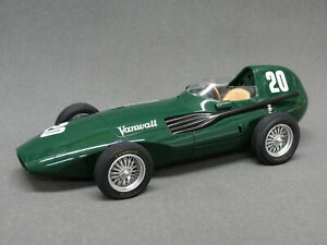 【送料無料】ホビー　模型車　車　レーシングカー モス118 rl181 1957 ga mossbrookes by smts｜hokushin
