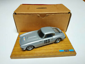 【送料無料】ホビー 模型車 車 レーシングカー フェラーリマウントボックスショーケースamr jpm ferrari 250 lwb amr amp; monte par jp magnette neuf en boite et vitrine