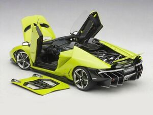 【送料無料】ホビー　模型車　車　レーシングカー ランボルギーニロードスターバードスキャンダルlamborghini centenario roadster verde scandale 118 autoart 79118