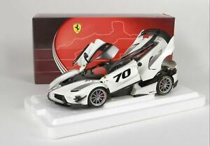 【送料無料】ホビー　模型車　車　レーシングカー フェラーリビアンコイタリアbbr ferrari fxxkevo bianco italia metal 118