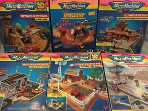 【送料無料】ホビー　模型車　車　レーシングカー マイクロマシンボックスmicro machines, galoob, 6x autoroutes et routes ensembles, bon etat, en boite