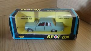 【送料無料】ホビー　模型車　車　レーシングカー フォードゼファーボックスモデルspoton 270 ford zephyr 6 original boxed model 0612