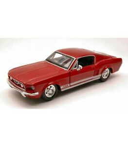 【送料無料】ホビー　模型車　車　レーシングカー フォードムスタングford mustang gt 1967 red 124