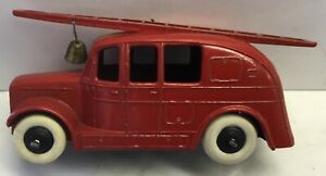 【送料無料】ホビー　模型車　車　レーシングカー dinky toys streamlined fire engine 25hexcellent older restoration