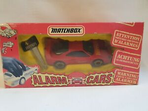 【送料無料】ホビー　模型車　車　レーシングカー マッチフェラーリmatchbox alarme voitures ferrari f 40 14,615円