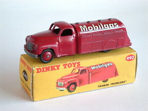 【送料無料】ホビー　模型車　車　レーシングカー ボックスタンカートラックdinky toys 440 camionciterne mobilgas repeindre en repro box