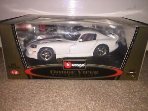 【送料無料】ホビー　模型車　車　レーシングカー ダッジバイパークーペアメリカパフォーマンス118 dodge viper gts coupe american muscle performance voiture 118 blanc rare