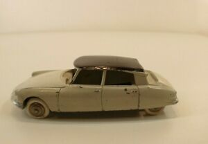 【送料無料】ホビー　模型車　車　レーシングカー シトロエンdinky toys f n 24c citroen ds 19