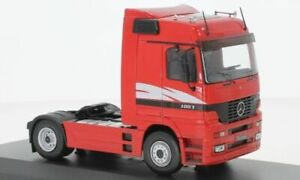 【送料無料】ホビー　模型車　車　レーシングカー ネットワークモデルトラックメルセデスベンツアクトロスキャブユニットスケールixo model camions mercedesbenz actros 4x2 cab unite rouge 1995 echelle 143 tr021