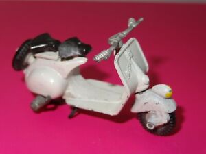 【送料無料】ホビー　模型車　車　レーシングカー スクーターtekno 442 vespa scooter｜hokushin