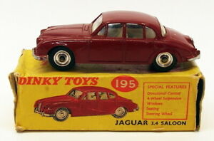 【送料無料】ホビー　模型車　車　レーシングカー ジャガーセダンビンテージモデルdinky toys vintage model car 195 jaguar 34 saloon red