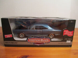【送料無料】ホビー　模型車　車　レーシングカー アメリカプリマスパッケージ118 ertl americain muscle 1969 plymouth neuf emballage dorigine