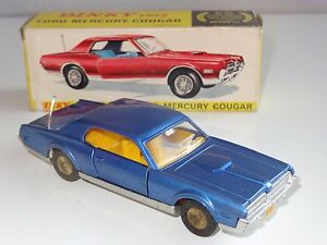 【送料無料】ホビー　模型車　車　レーシングカー マーキュリークーガーハブdinky mercury cougar 174 rare gold hubs