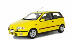 【送料無料】ホビー　模型車　車　レーシングカー フィアットプントグアテマライエローモデルレースfiat punto gt 1993 yellow 118 model laudo racing