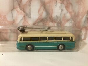【送料無料】ホビー　模型車　車　レーシングカー トロリーバスホeheim brawa trolleybus ho