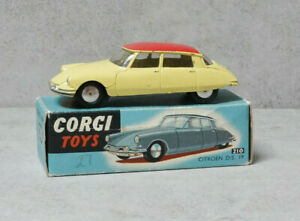 【送料無料】ホビー　模型車　車　レーシングカー コーギーシトロエンボックスcorgi 210 citroen ds 19 jaunerouge toit near comme neuf in box