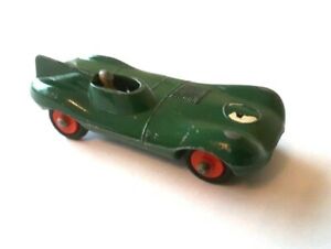 【送料無料】ホビー　模型車　車　レーシングカー タイプマッチビンテージジャガーハブmatchbox lesney vintage 41b jaguar d type rouge moyeux original extremement rare difficile a trouver