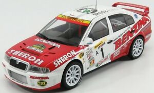 【送料無料】ホビー　模型車　車　レーシングカー シュコダラリーガルデマイスターラリー118 foxtoys skoda octavia wrc barum rally 2002 r kresta rallye｜hokushin