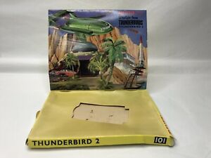 【送料無料】ホビー　模型車　車　レーシングカー dinky 101 thunderbirds 2 amp; 4 original interne plinthe seulement