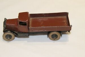 【送料無料】ホビー　模型車　車　レーシングカー ワゴンタイプdinky toys 025e basculante wagon type 2