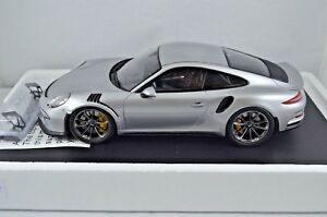 【送料無料】ホビー　模型車　車　レーシングカー スパークスケールポルシェグアテマラルピーspark 118 scale porsche 991 gt3 rsargent｜hokushin