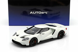 【送料無料】ホビー　模型車　車　レーシングカー フォードホワイトジェルford gt annee 2017 avec gel blanc 118 autoart｜hokushin