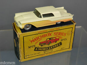 【送料無料】ホビー　模型車　車　レーシングカー マッチモコモデルフォードサンダーバードボックスmatchbox moko lesney model 75a ford thunderbird vn en parfait etat, dans sa boite