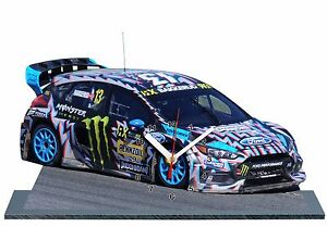 【送料無料】モデルカー、、、バルセローヌ、フォードとのクロックフォーカスMODEL CARS, BAKKERUD, Rallycross, Barcelone 2017, Ford Focus RS -01 with Clock,｜hokushin