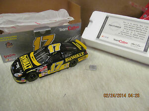 【送料無料】マット＃チームキャリバー優先限定版2000 Matt Kenseth #17 Dewalt Bristol Team Caliber Preferred Limited Edition